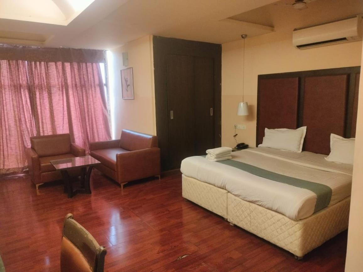 Saiprakash Hotel 3*