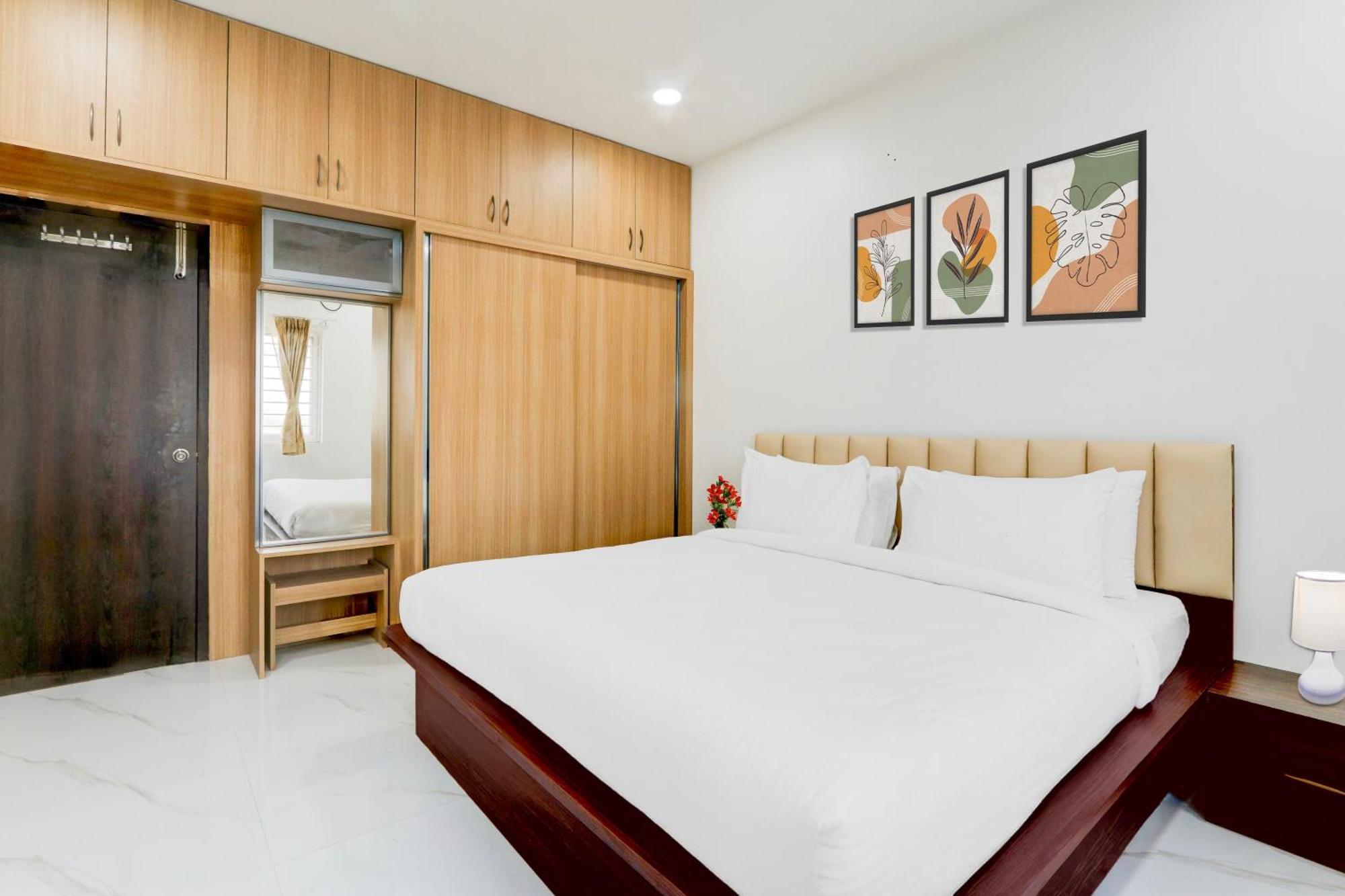 Palette Chanda Nagar Near Gsm Mall Hotel