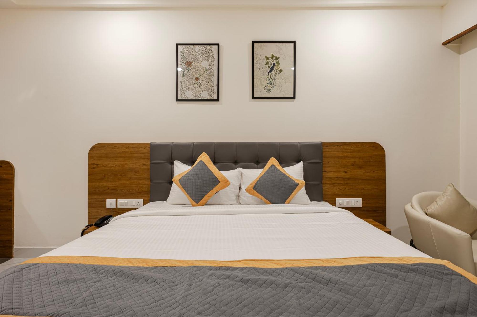 Hotel Lemonridge Idpl Balanagar 3*