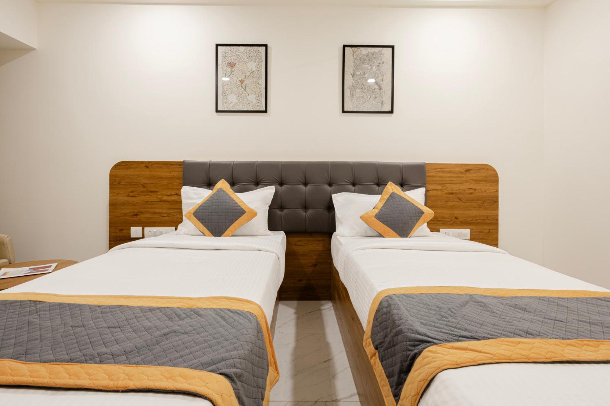 Lemonridge Idpl Balanagar Hotel 3*