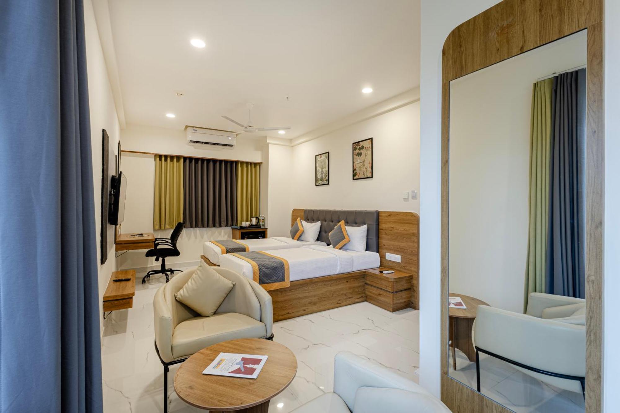 Lemonridge Idpl Balanagar Hotel Hyderabad