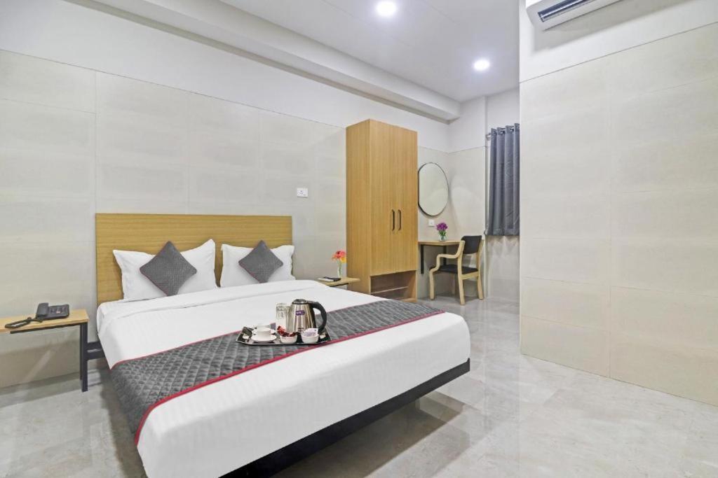Hotel Collection O Ameerpet Balkampet Road Hyderabad