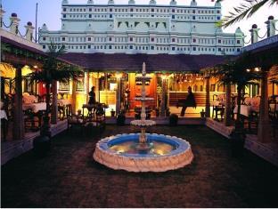 O Athithi Near Hotel