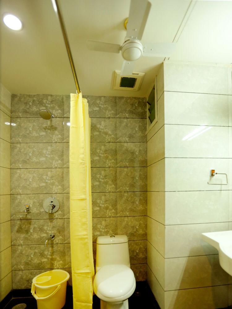 Oyo Jubilee Hills 2*