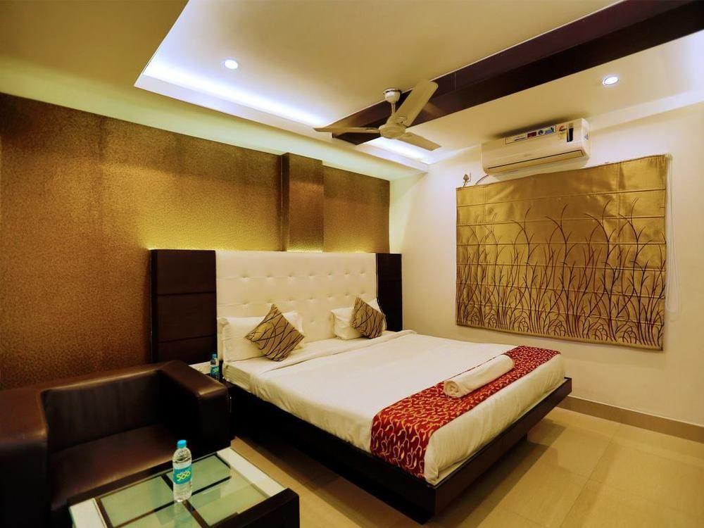 Oyo Jubilee Hills Hotel