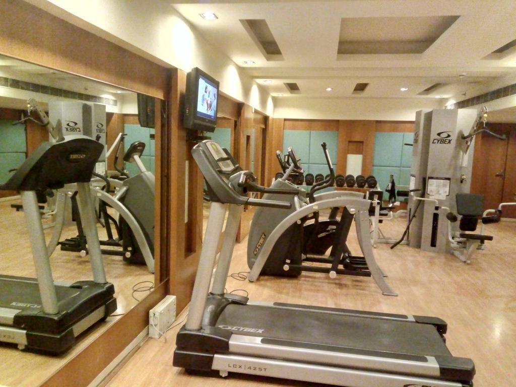 Hampshire Plaza Hotel 3*
