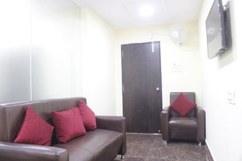 Fabhotel Navya Grand Hyderabad