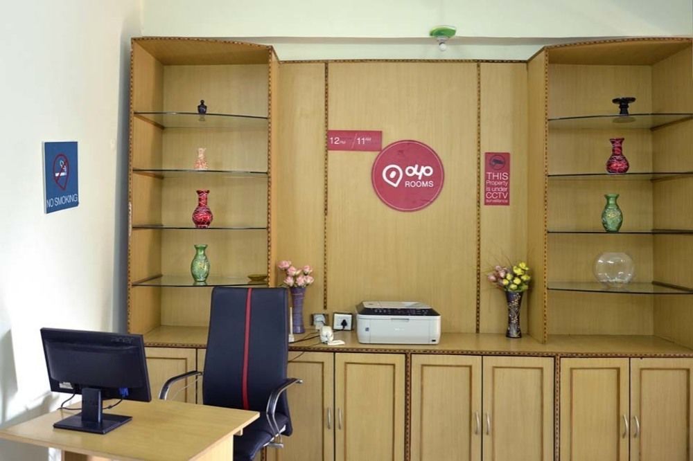 Apartment Oyo Begumpet Old Airport Extension *