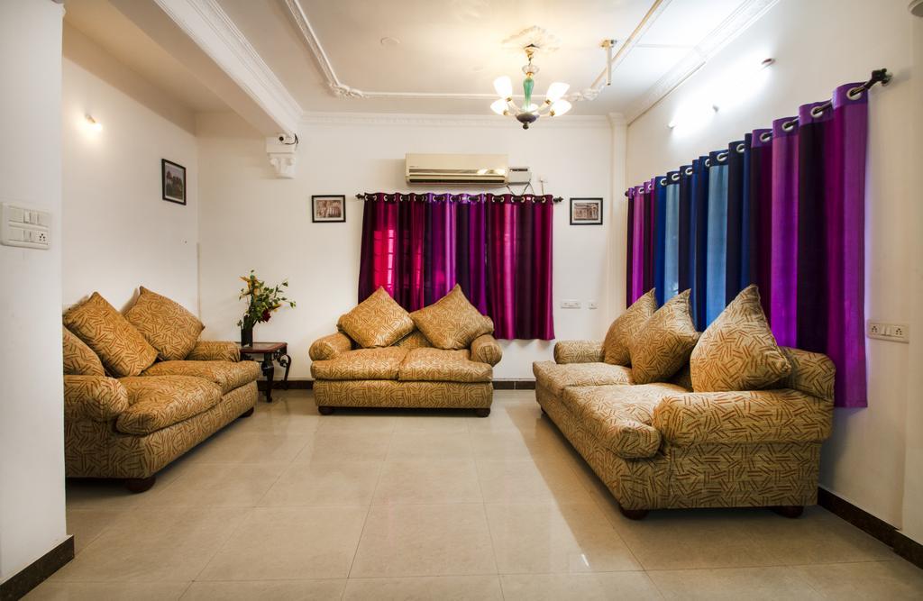 Guest house Oyo 8271 Elite Homes 2*