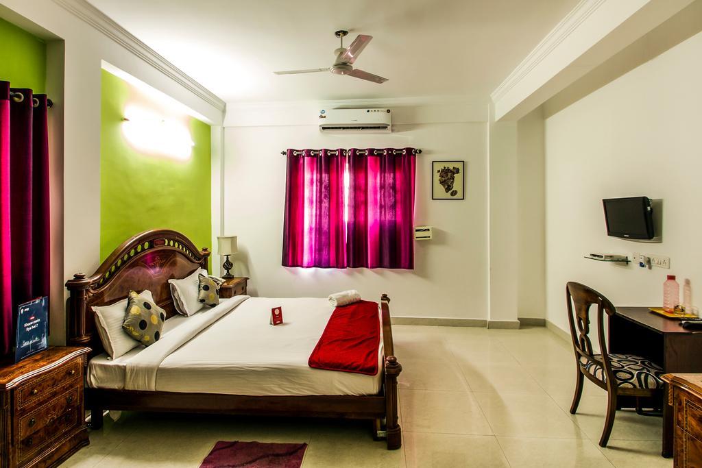Guest house Oyo 8271 Elite Homes