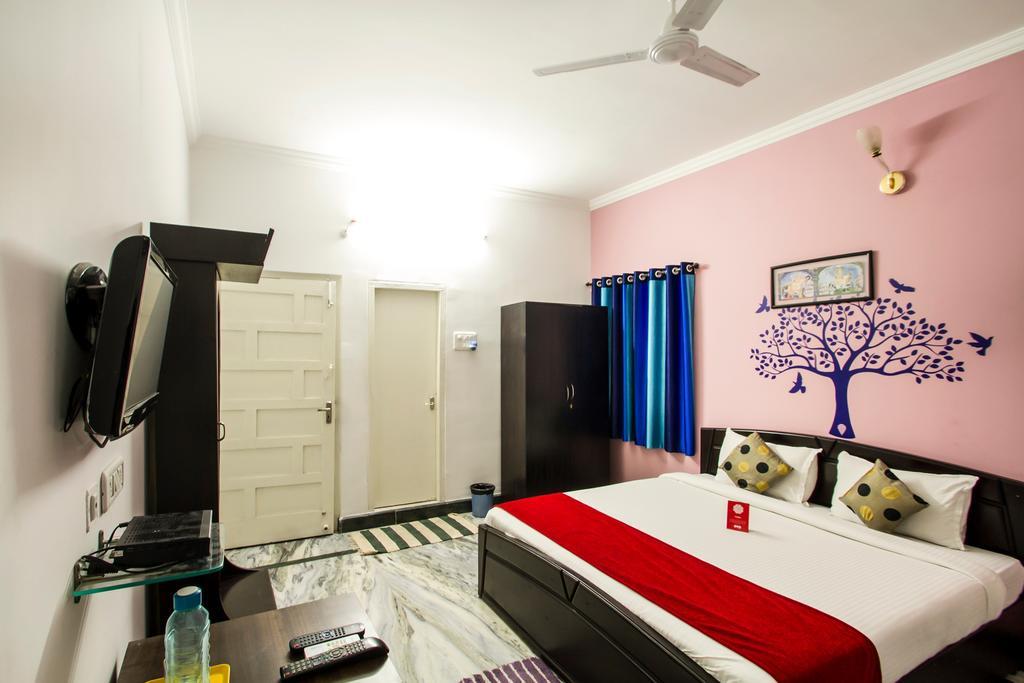 Oyo 8271 Elite Homes Guest house Hyderabad