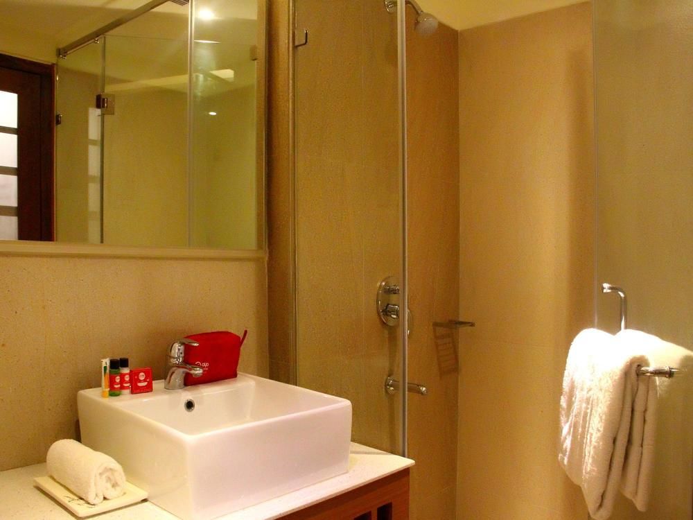 Oyo Premium Jubilee Hills Hotel