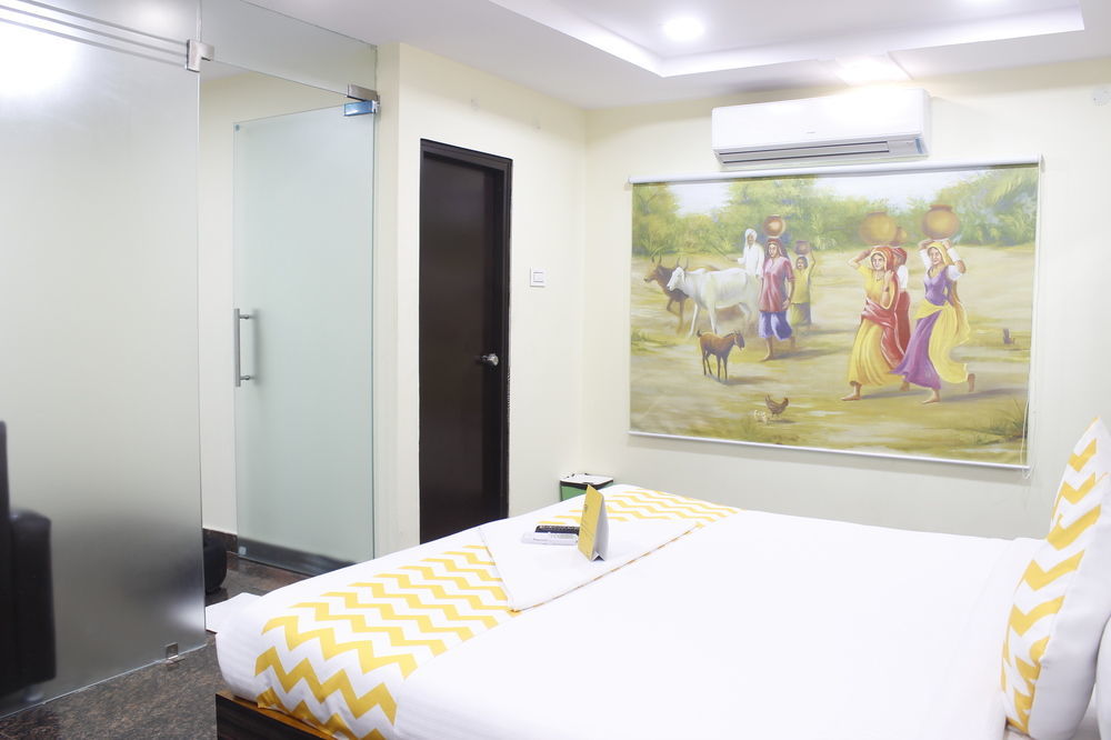 Fabhotel Navya Grand Hotel