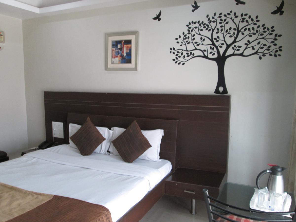 Imperial Classic 3* Hyderabad