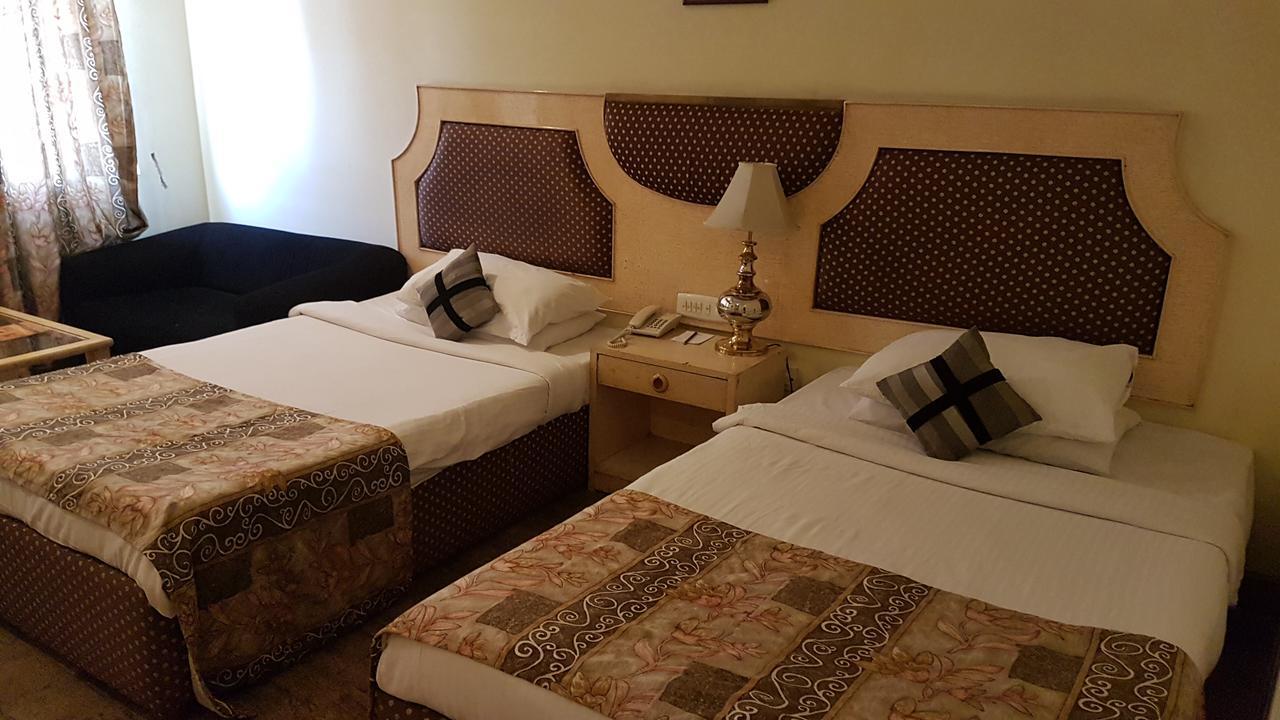 Ohris Baseraa Hotel 3*