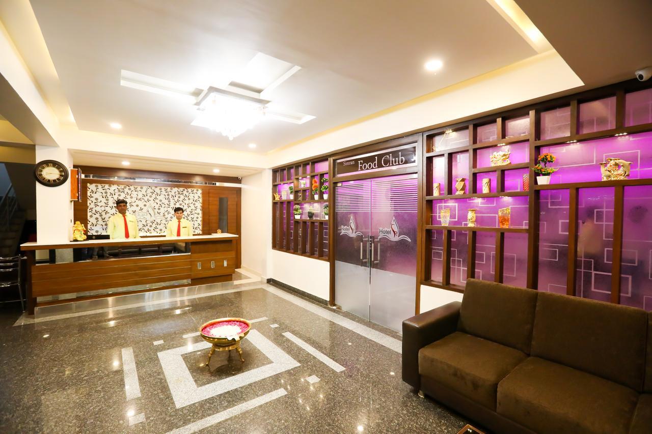Sri Simran Park Hotel