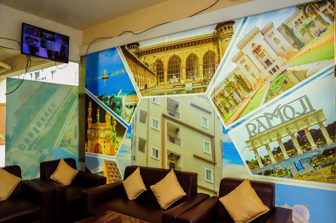 Oyo 16485 Ans Cyber Castle Hotel 3*