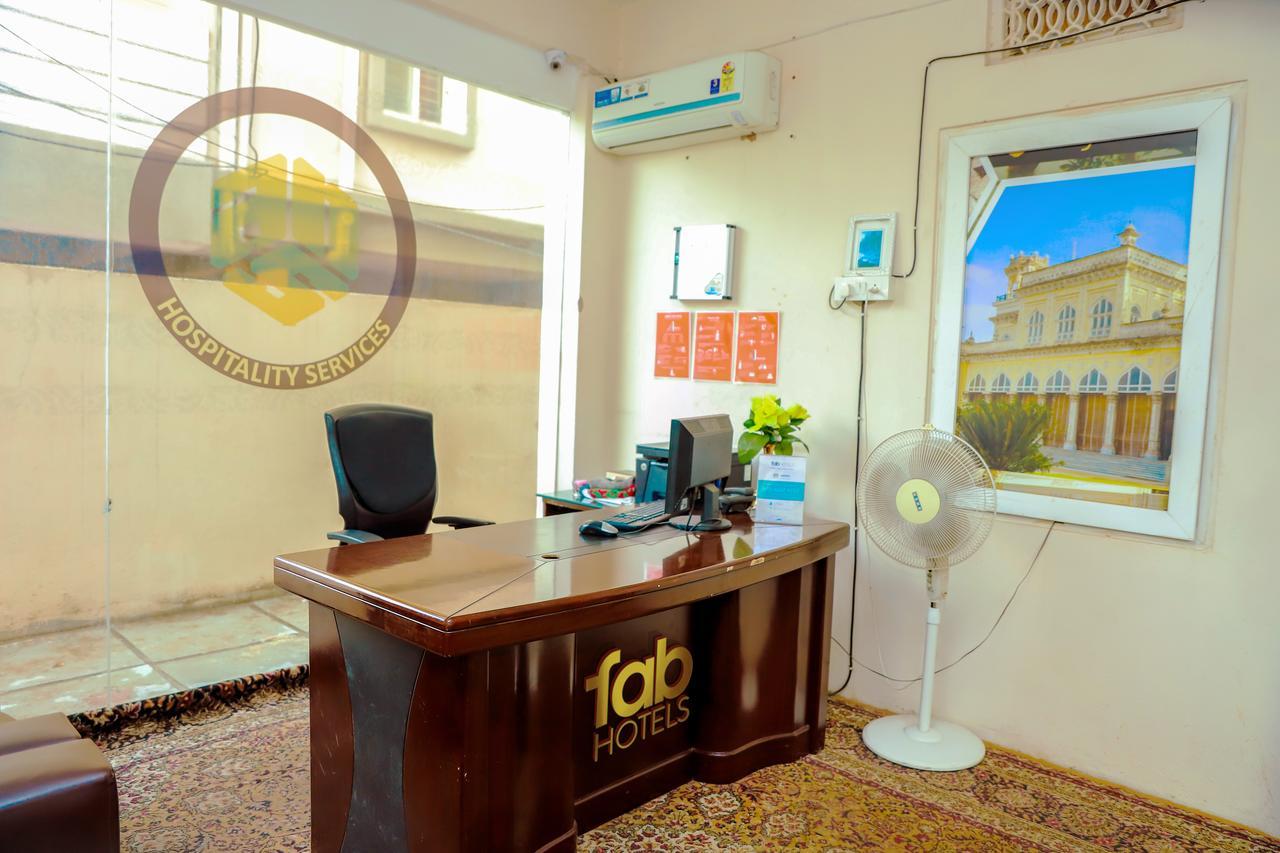 Oyo 16485 Ans Cyber Castle 3* Hyderabad