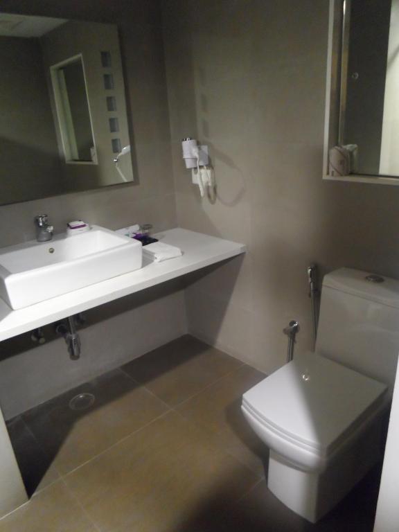 Minerva Grand Kondapur 3*