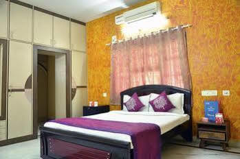 Apartment Oyo Begumpet Old Airport Extension *