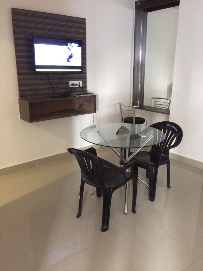 Hotel Meena Grand *