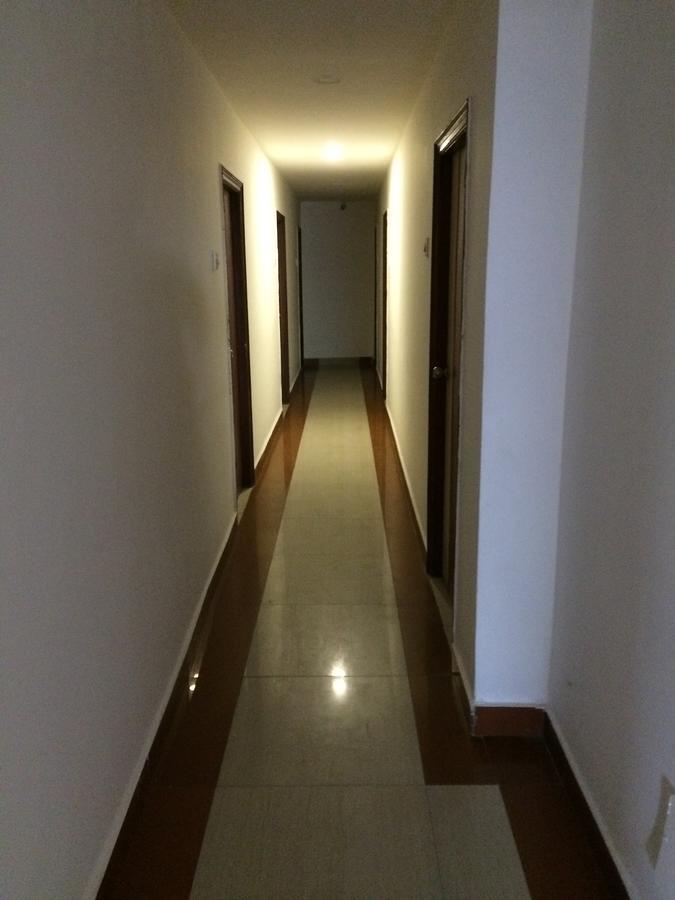 Hotel Meena Grand *