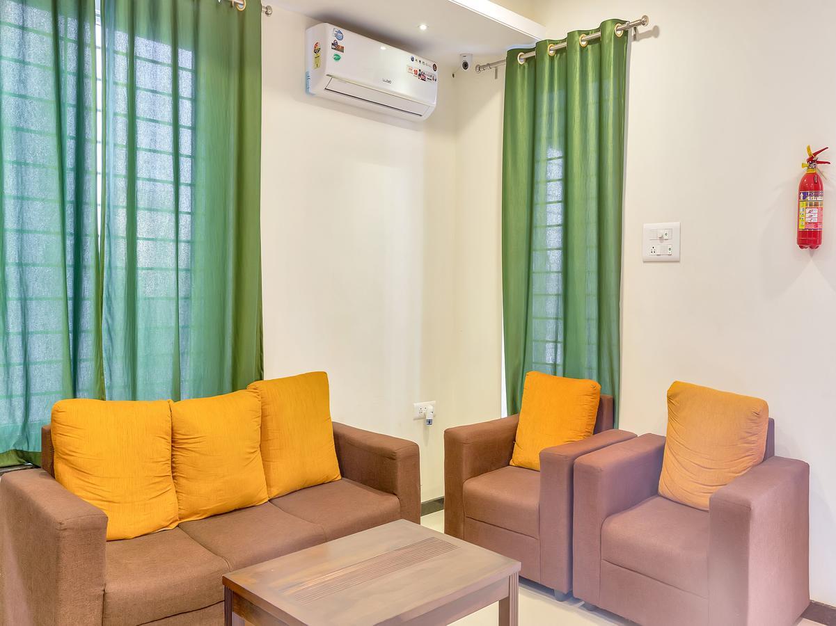 Hotel Oyo 12663 Abode Platina