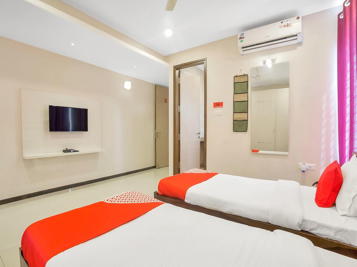 Oyo 12663 Abode Platina Hyderabad