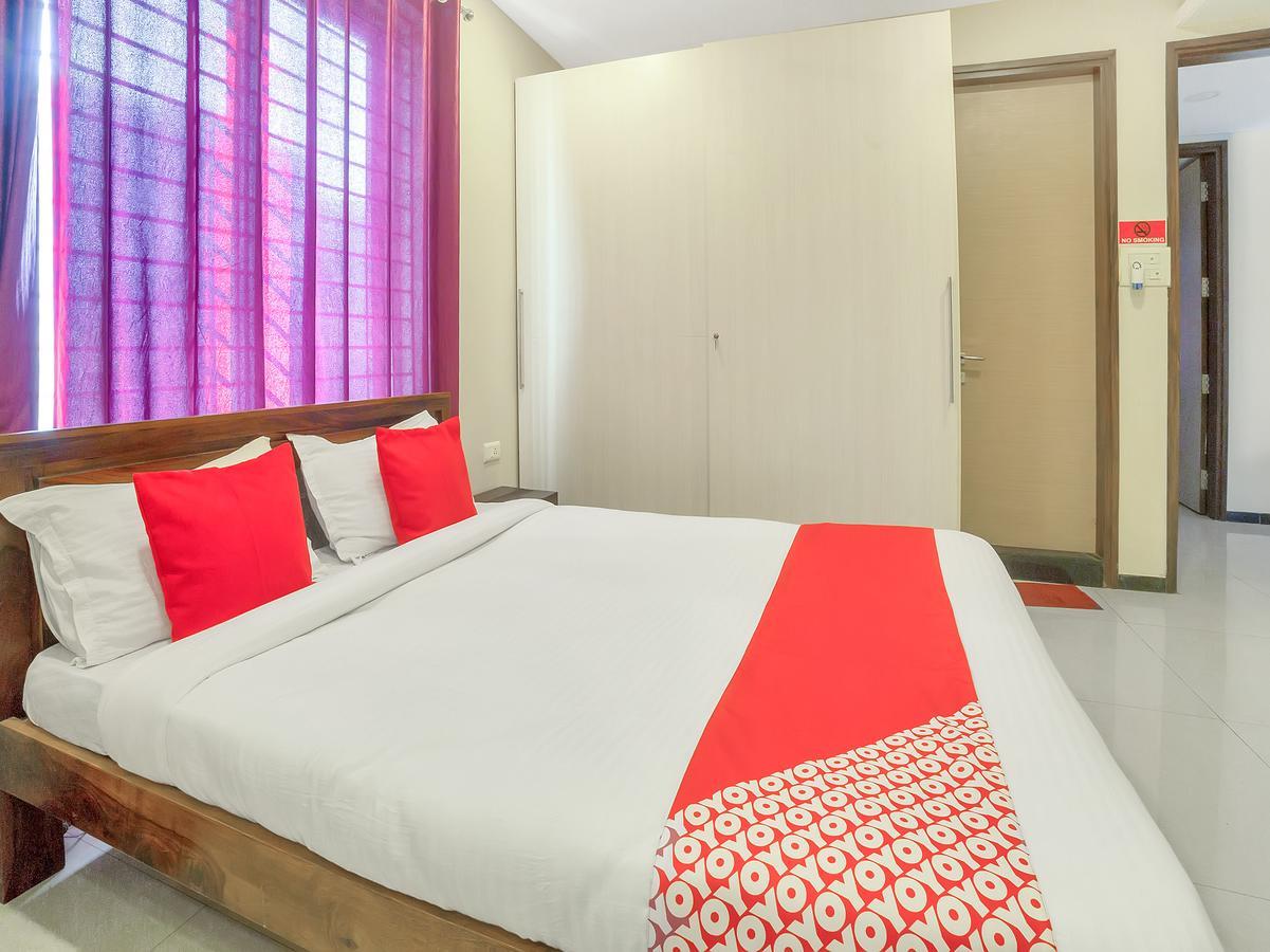 Hotel Oyo 12663 Abode Platina 3*