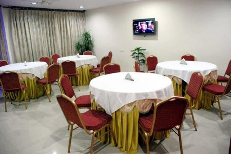 Imperial Classic 3* Hyderabad