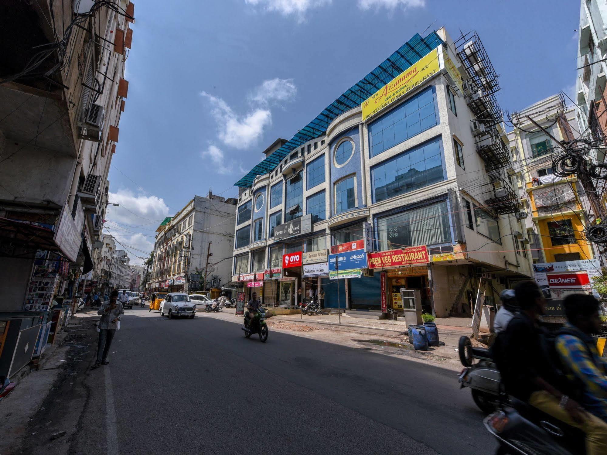 Hotel Oyo Abids