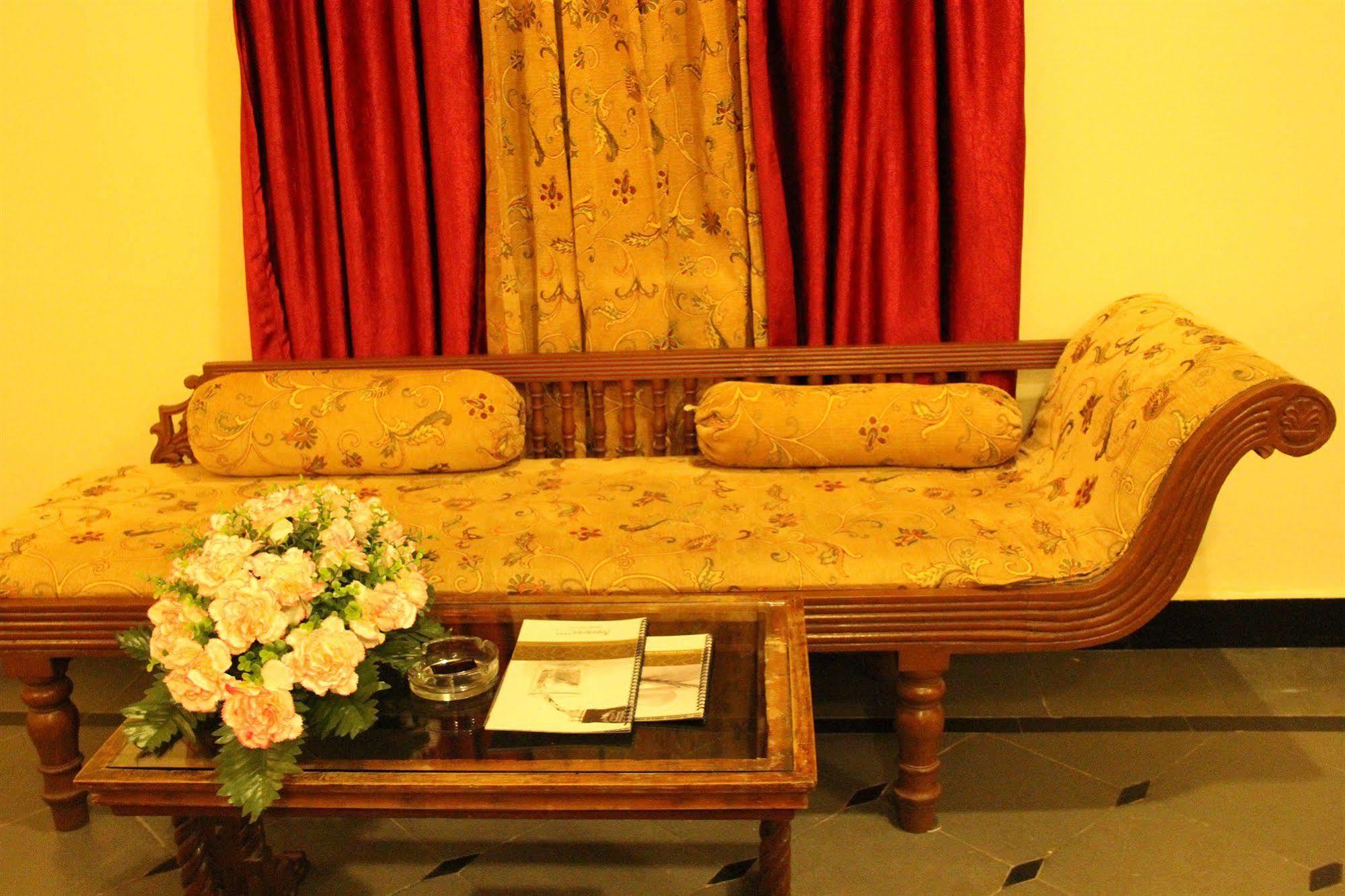 Aalankrita Hotel 3*