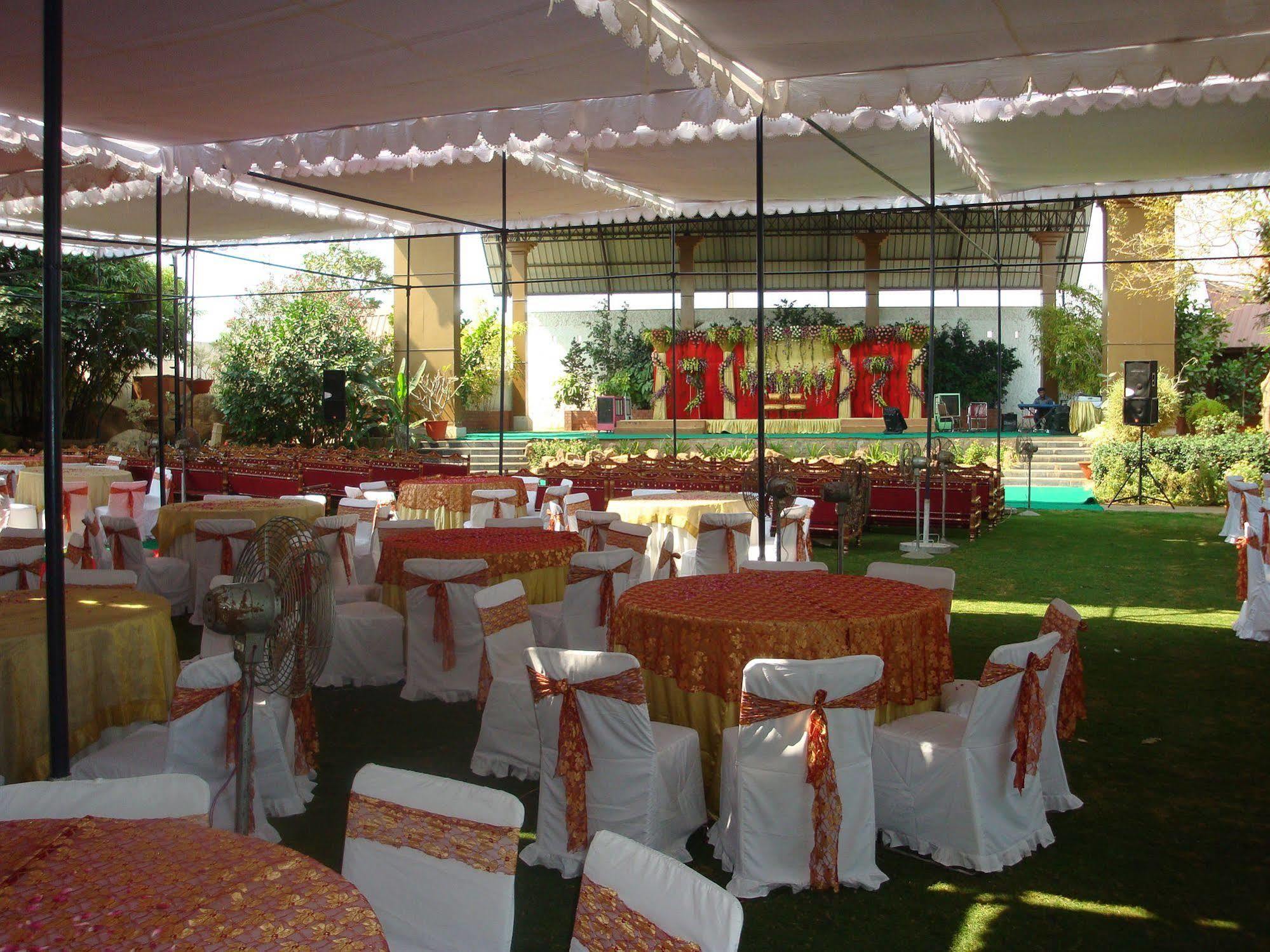 Aalankrita Hotel 3*