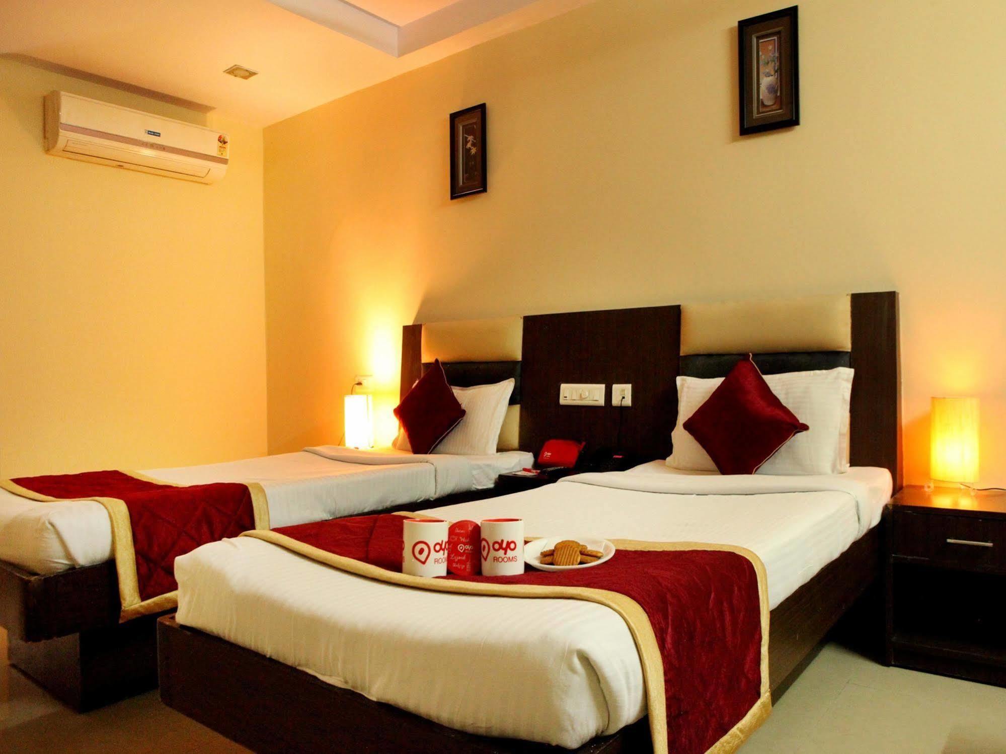 Hotel Oyo Sujana Forum Mall