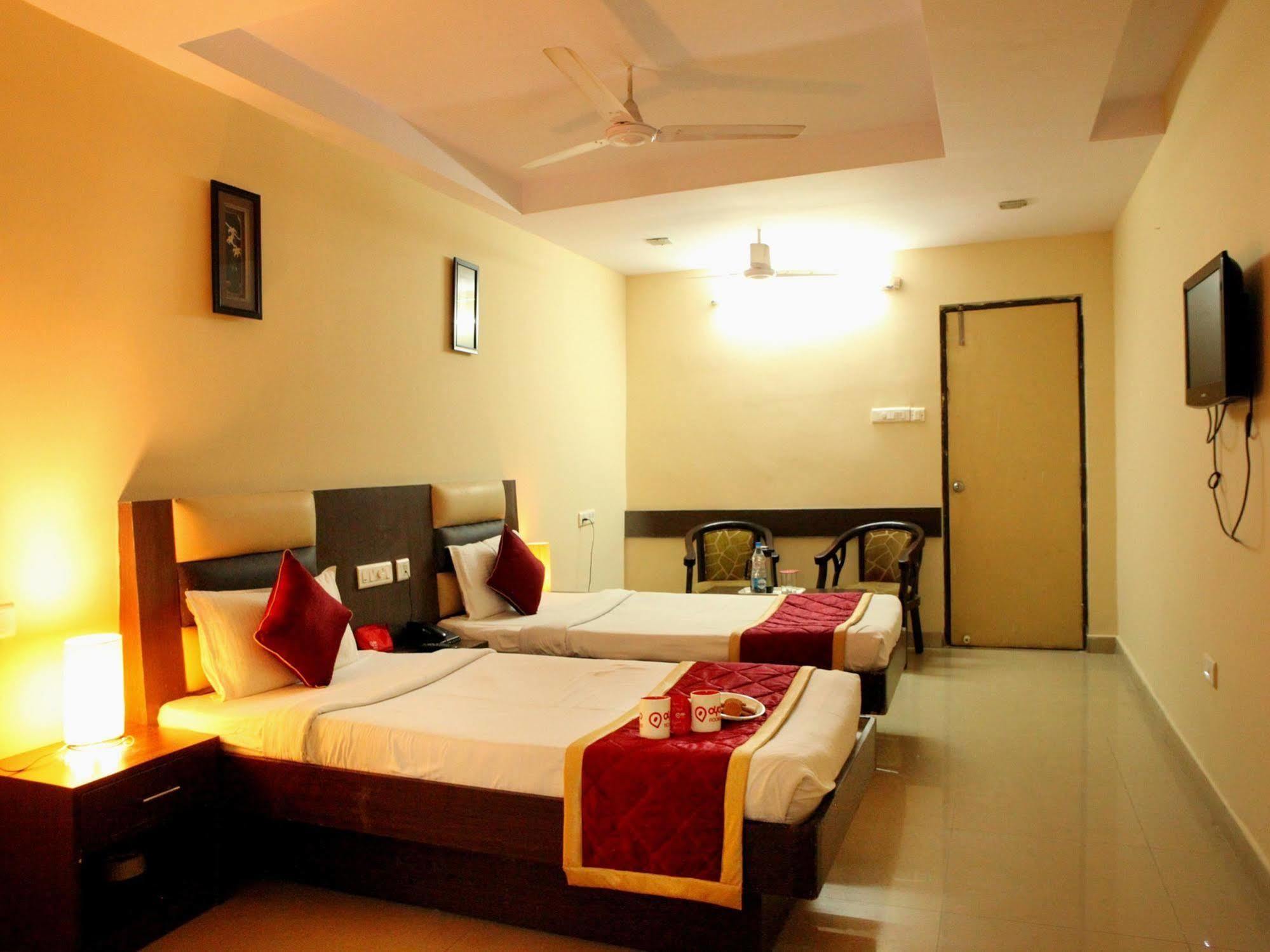 Hotel Oyo Sujana Forum Mall Hyderabad