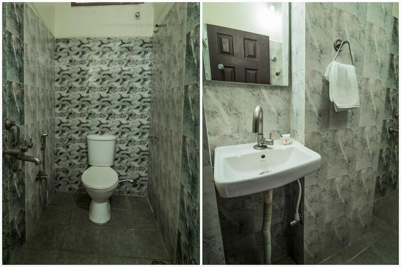 Hotel Oyo 16485 Ans Cyber Castle Hyderabad