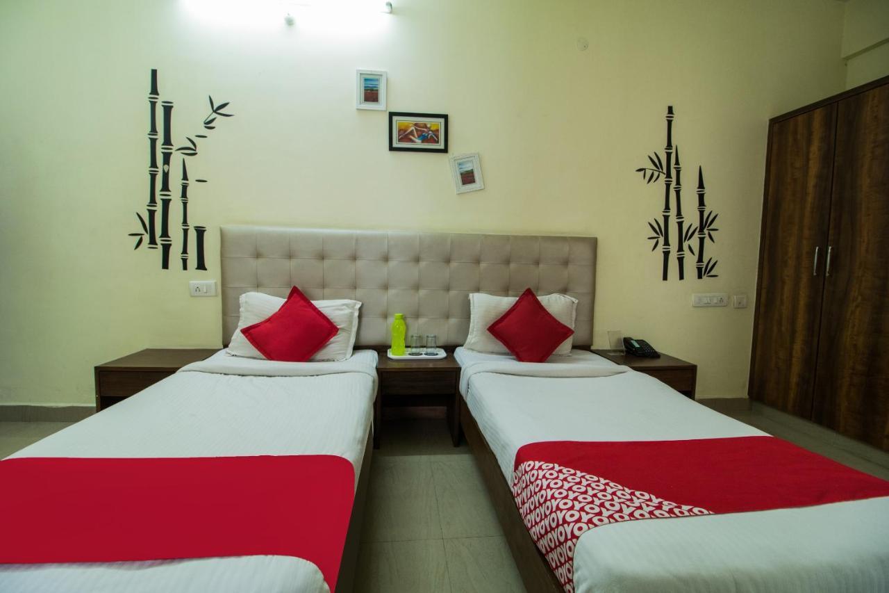 Hotel Oyo 16485 Ans Cyber Castle Hyderabad