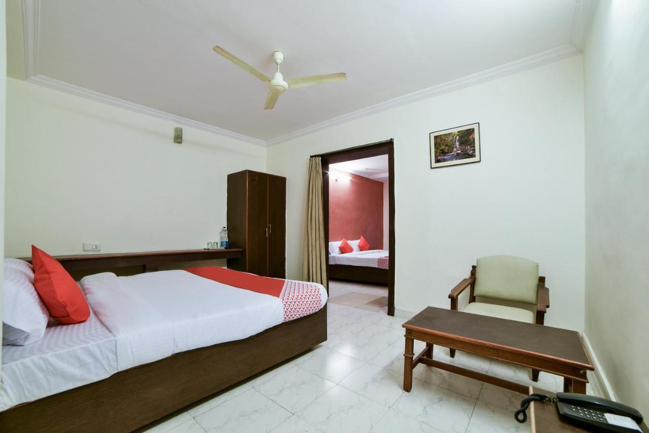 Hotel Oyo 16533 Sudarshan