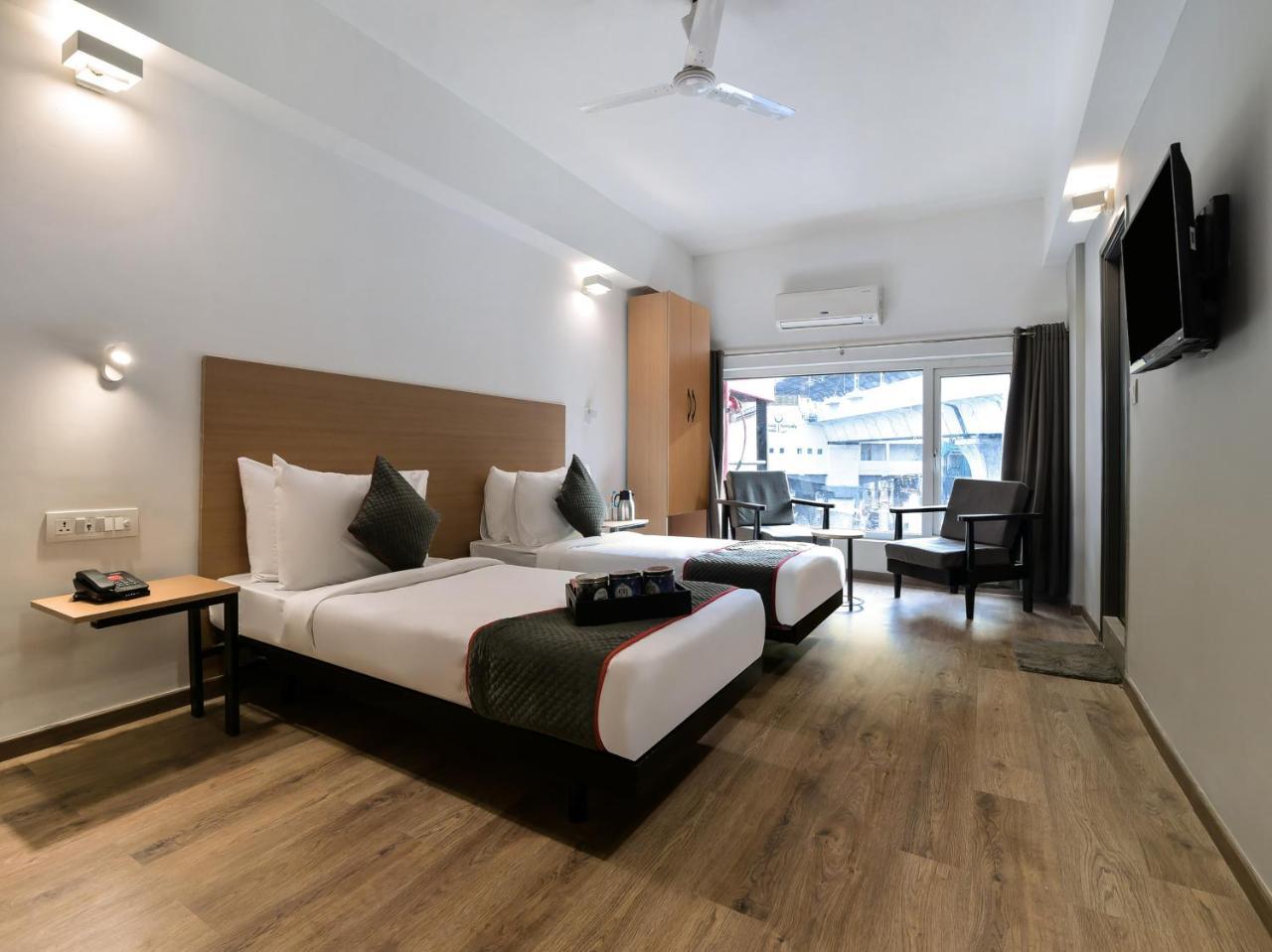 Hotel Oyo Townhouse 74 Nampally
