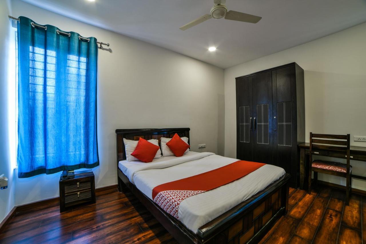 Hotel Oyo 12663 Abode Platina
