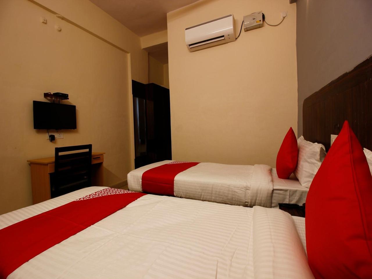 Hotel Oyo Flagship 26760 Paradise Circle Hyderabad