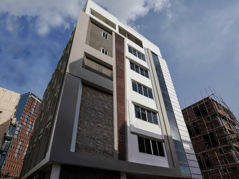 Hotel Fabhotel Prime Viraj - Gachibowli - Nr Isb Hyderabad