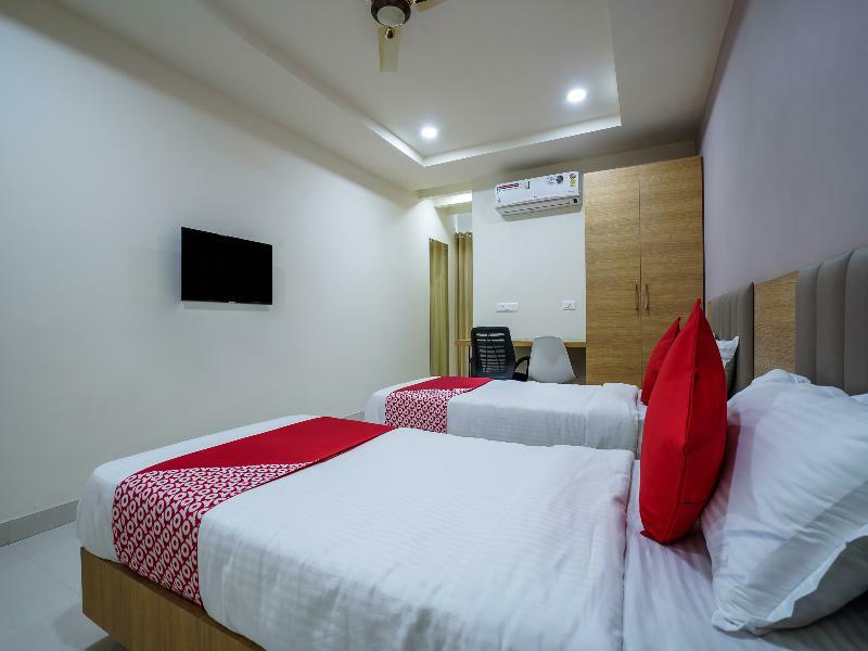 Fabhotel Prime Viraj - Gachibowli - Nr Isb Hotel