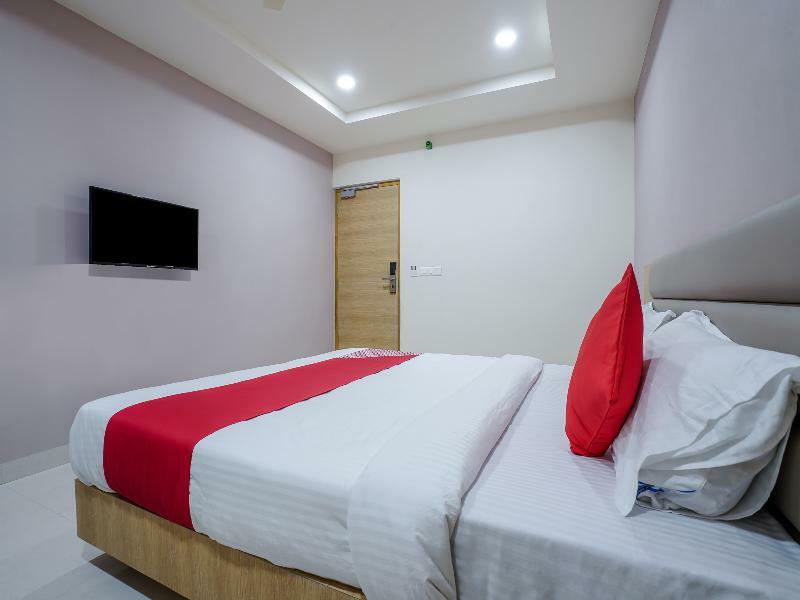 Fabhotel Prime Viraj - Gachibowli - Nr Isb Hotel