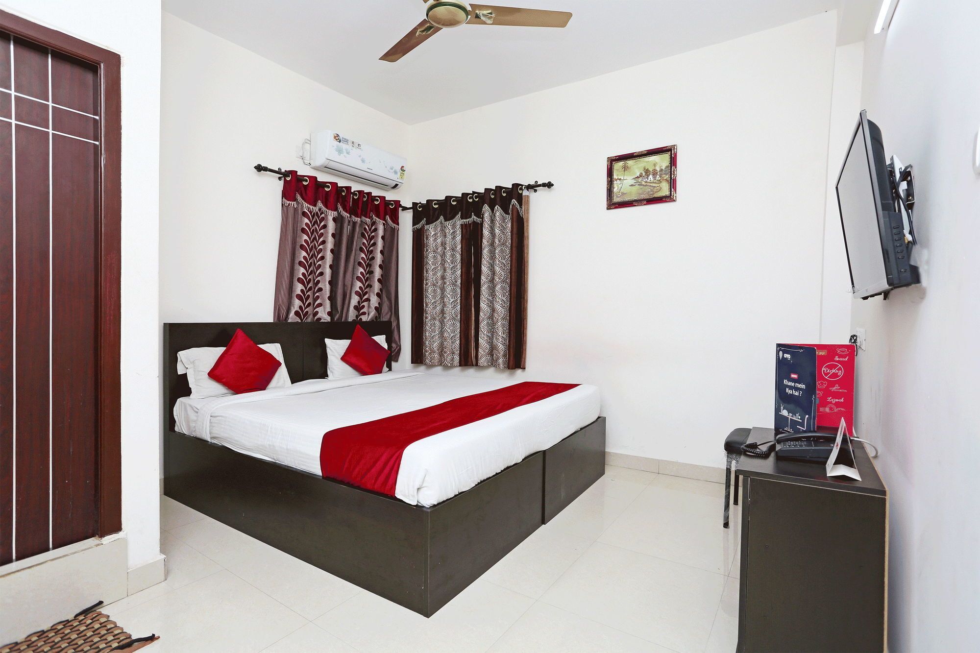 Oyo 9004 S V Residency Hotel