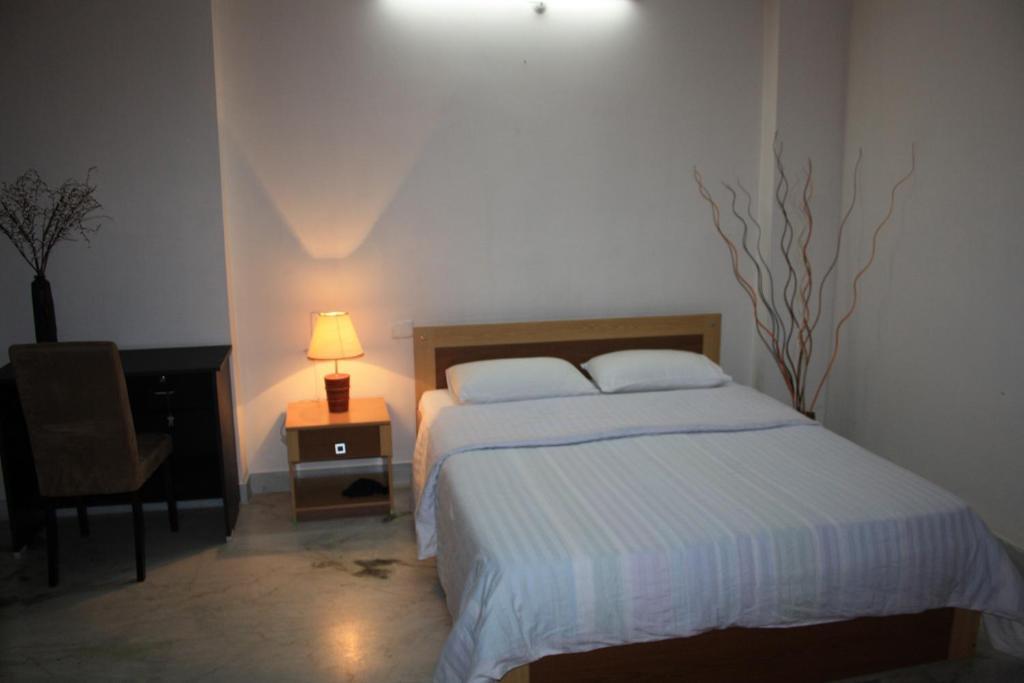Apartment Falconsnest Madhu Kunj Residences Hyderabad