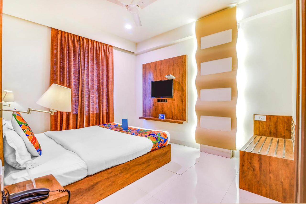 Fabhotel Arastu Nampally Hotel