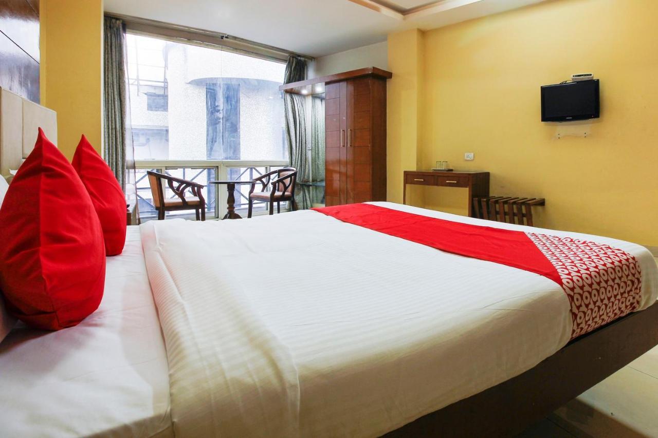 Hotel Oyo Metro International Near Lb Stadium
