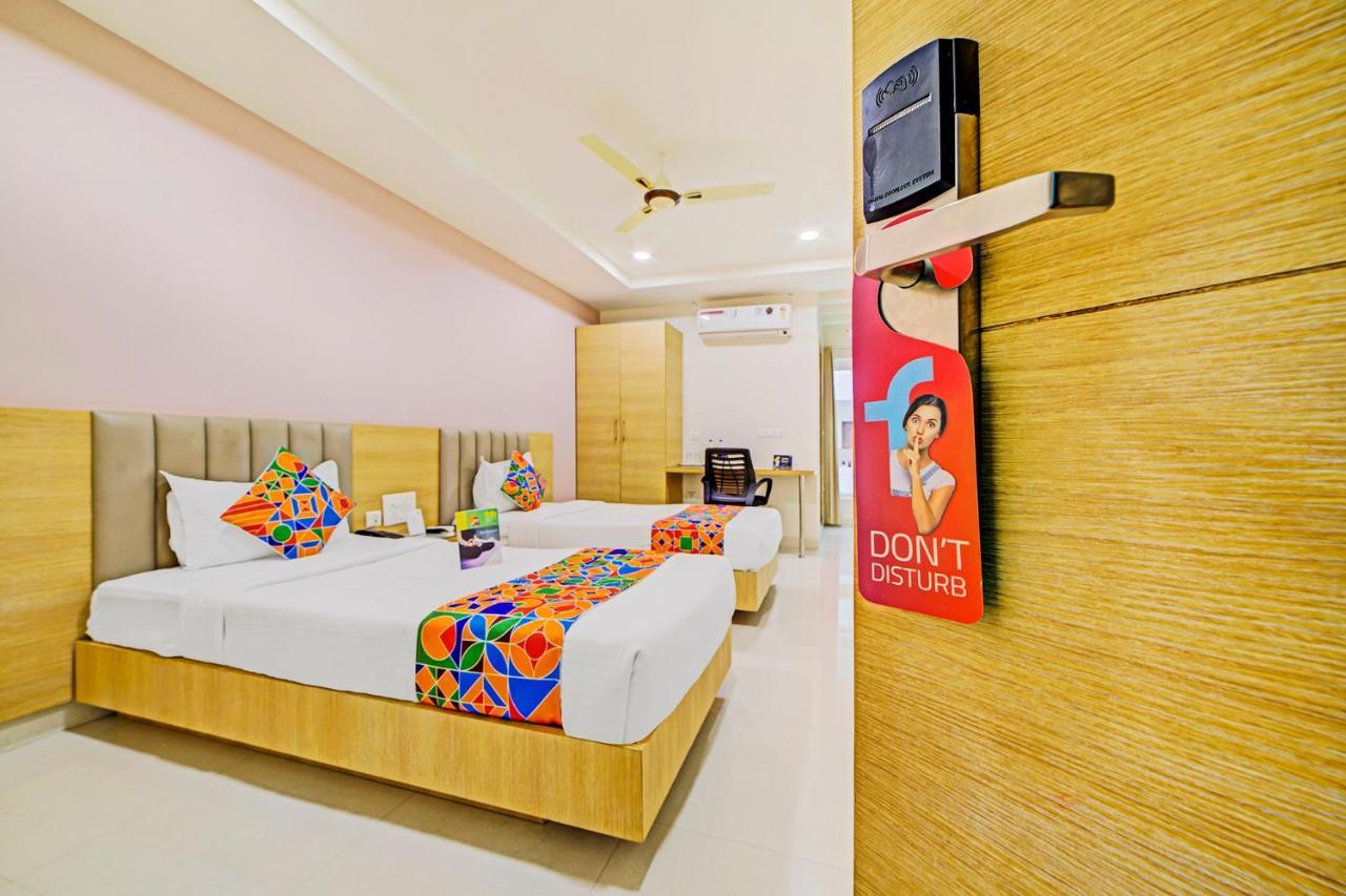 Fabhotel Prime Viraj - Gachibowli - Nr Isb Hotel