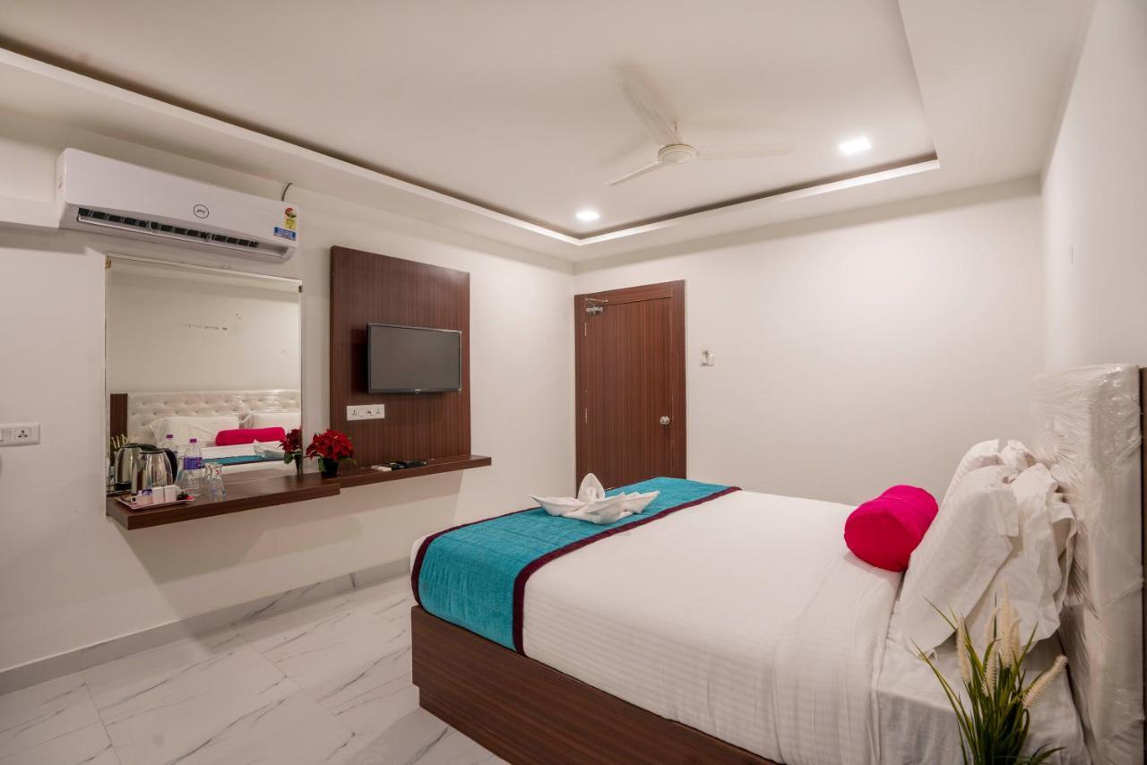 Rainbow Tower Shamshabad Airport Zone Hotel Hyderabad